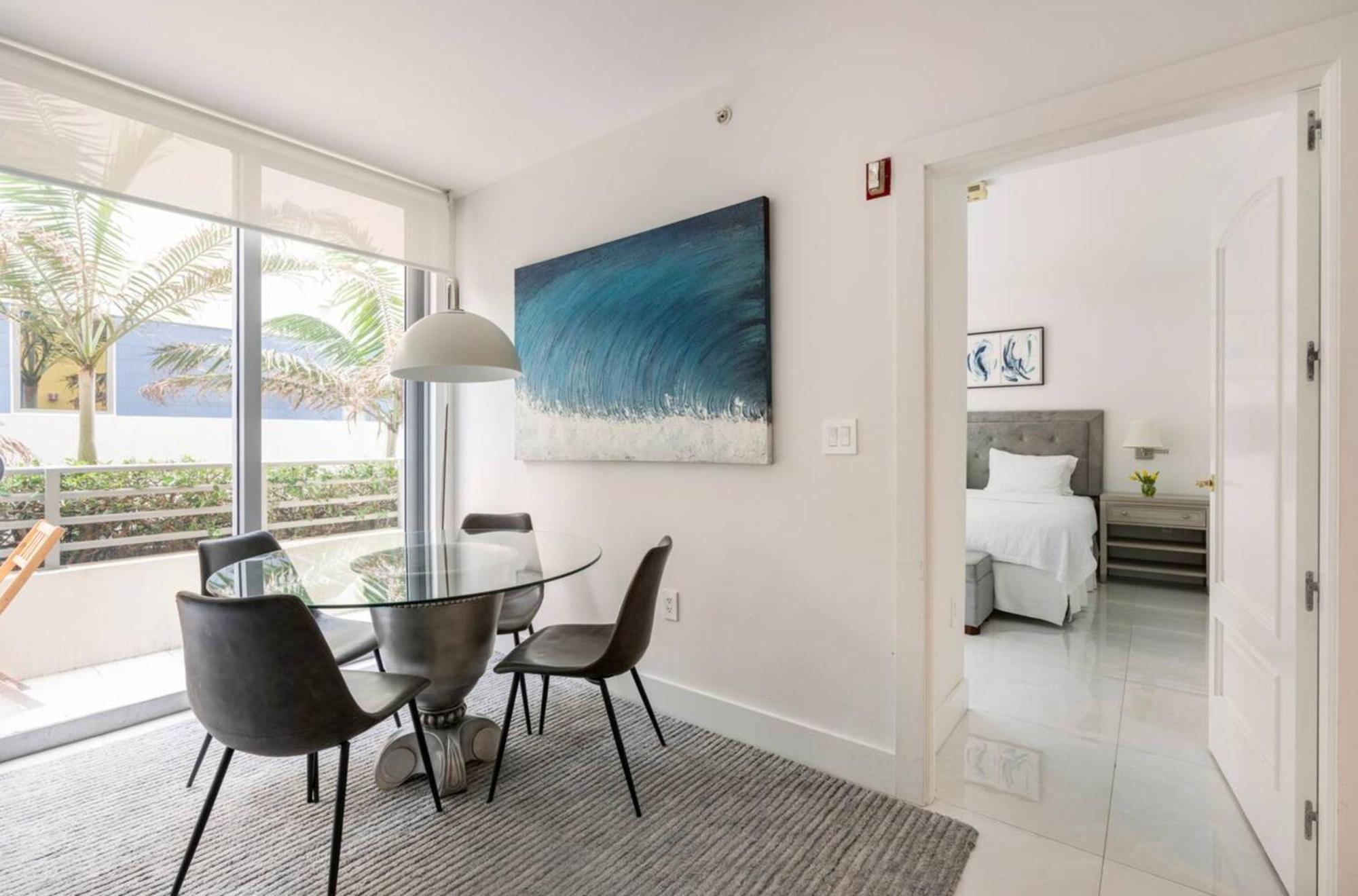 Beachfront Bentley Hotel One Bedroom Suite With Balcony And Beach Access Miami Beach Exteriér fotografie