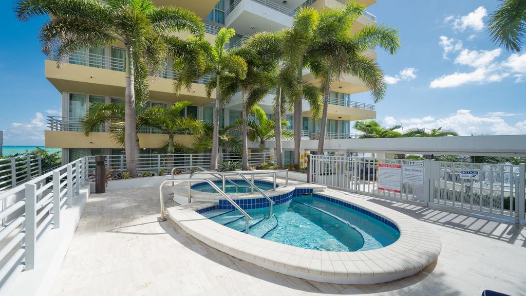 Beachfront Bentley Hotel One Bedroom Suite With Balcony And Beach Access Miami Beach Exteriér fotografie